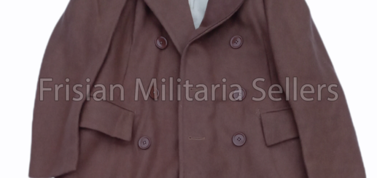 Britisch Greatcoat ‘Women’s land army – Diamond & Schlaferman Ltd. july, 1941