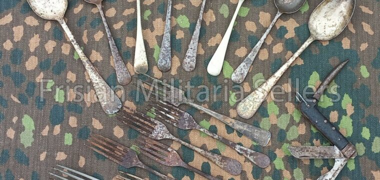 Large lot of British WW2 Cutlery, forks, spoons and Soldiers 3 Blade ‘Jack’ Clasp Knife